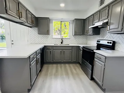16246 Los Altos Drive Houston TX 77083
