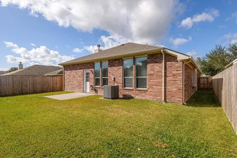 104 Laurel Meadow Court La Marque TX 77568