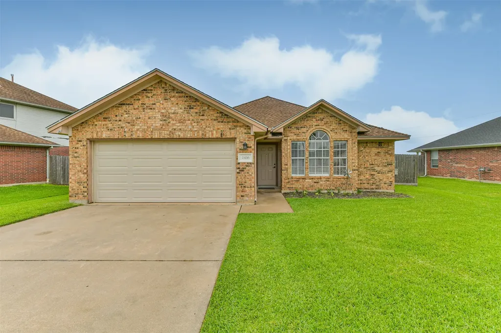 2436 Caroline Street Dickinson TX 77539