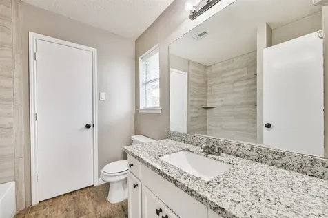 2436 Caroline Street Dickinson TX 77539