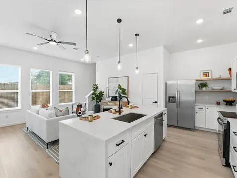 866 Rachel Street E Houston TX 77091
