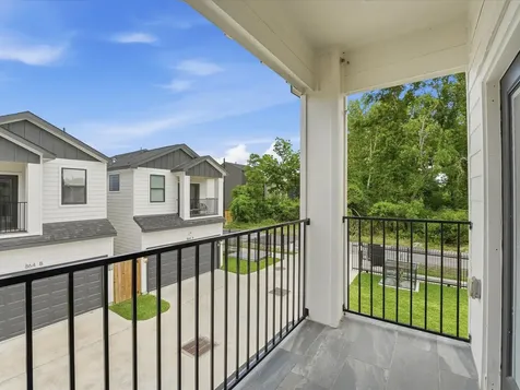 866 Rachel Street E Houston TX 77091