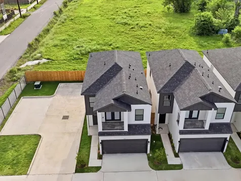 866 Rachel Street E Houston TX 77091