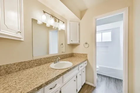 2230 E Clare Street Deer Park TX 77536