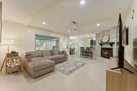 11314 Hillcroft Avenue Houston TX 77035