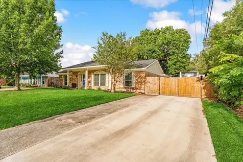 11314 Hillcroft Avenue Houston TX 77035