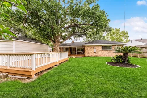 11314 Hillcroft Avenue Houston TX 77035