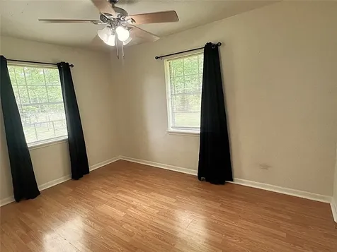 560 Beverly Drive Shepherd TX 77371