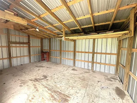 560 Beverly Drive Shepherd TX 77371