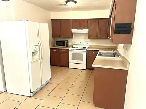 560 Beverly Drive Shepherd TX 77371