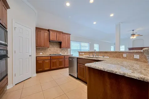 3318 Thistlegrove Lane Sugar Land TX 77498