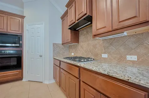 3318 Thistlegrove Lane Sugar Land TX 77498
