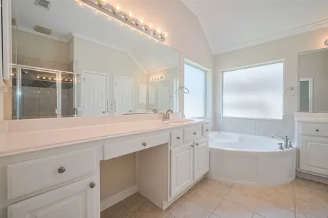 3318 Thistlegrove Lane Sugar Land TX 77498