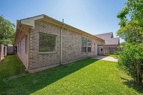 3318 Thistlegrove Lane Sugar Land TX 77498