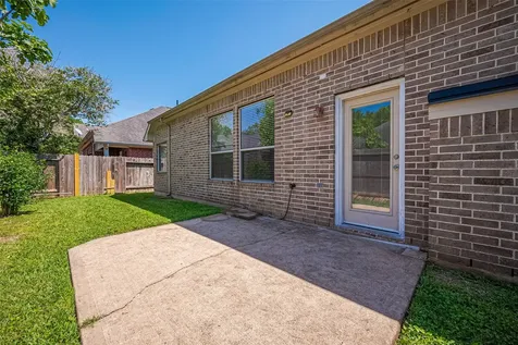 3318 Thistlegrove Lane Sugar Land TX 77498
