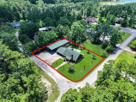 1461 Beachrock Drive Brookeland TX 75931