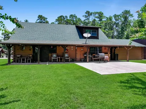1461 Beachrock Drive Brookeland TX 75931