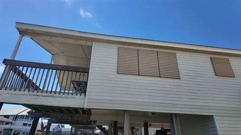 16533 Tampico Way Galveston TX 77554
