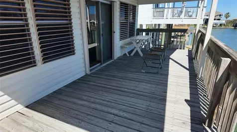 16533 Tampico Way Galveston TX 77554