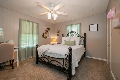 1511 Teachers Ridge Diana TX 75640
