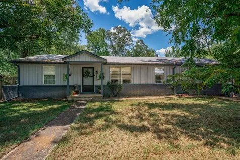 1511 Teachers Ridge Diana TX 75640