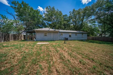 1511 Teachers Ridge Diana TX 75640