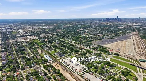 2510 Sakowitz Street Houston TX 77020