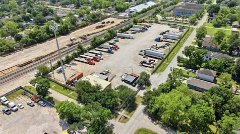 2510 Sakowitz Street Houston TX 77020