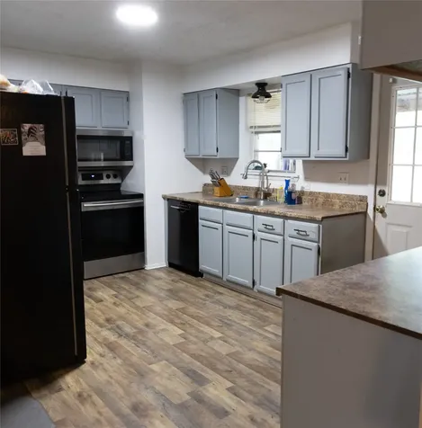 201 Fm 1160 Road Louise TX 77455