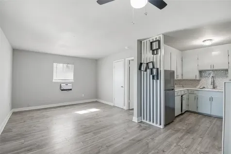6318 Laramie Street 2 Humble TX 77396