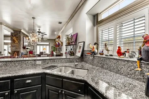 3039 Bayshore Drive Bacliff TX 77518