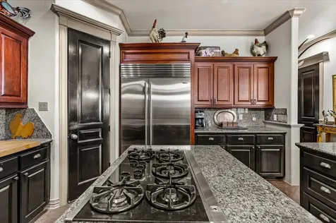 3039 Bayshore Drive Bacliff TX 77518