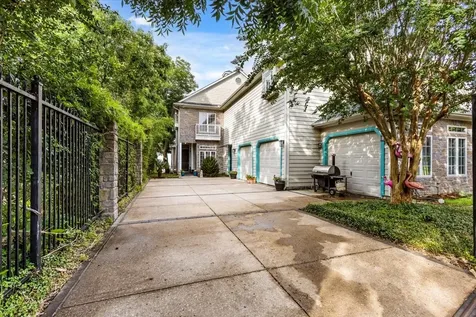 3039 Bayshore Drive Bacliff TX 77518