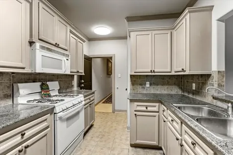 3039 Bayshore Drive Bacliff TX 77518