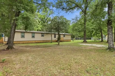 19856 Old Highway 105 Cleveland TX 77328