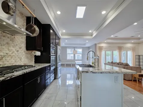 4219 Redbud Street SW Houston TX 77051
