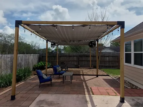 4219 Redbud Street SW Houston TX 77051