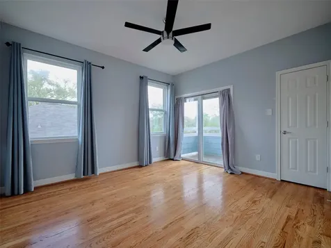 4219 Redbud Street SW Houston TX 77051