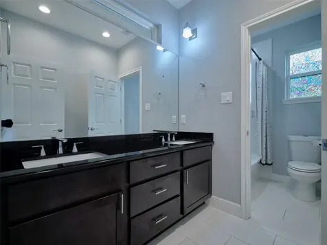 4219 Redbud Street SW Houston TX 77051