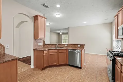 25614 Saddlebrook Village Drive Tomball TX 77375