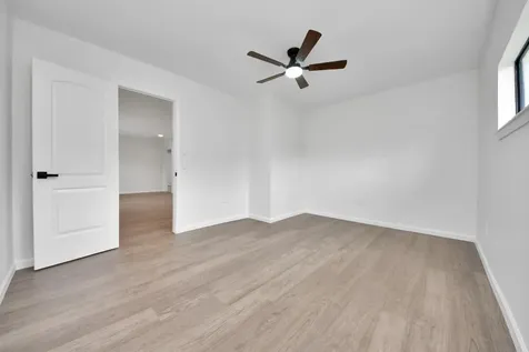6522 Belarbor Street Houston TX 77087