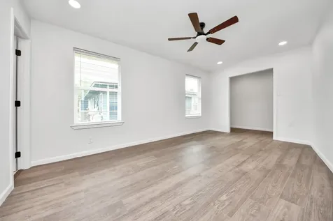 6522 Belarbor Street Houston TX 77087