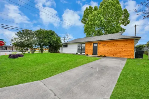 6522 Belarbor Street Houston TX 77087
