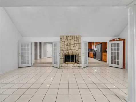 6715 Sandy Oaks Drive Houston TX 77050