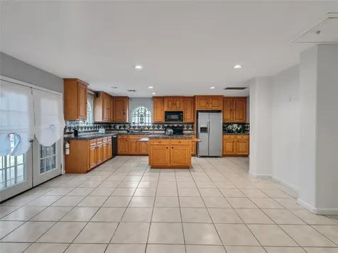 6715 Sandy Oaks Drive Houston TX 77050