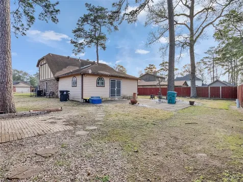 6715 Sandy Oaks Drive Houston TX 77050