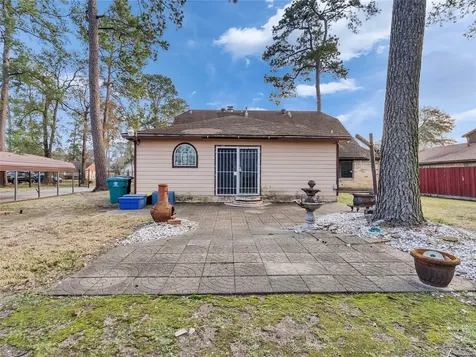 6715 Sandy Oaks Drive Houston TX 77050