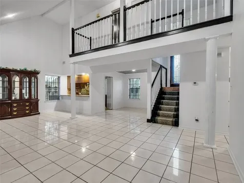 6715 Sandy Oaks Drive Houston TX 77050