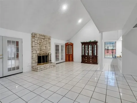 6715 Sandy Oaks Drive Houston TX 77050