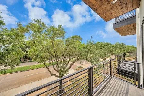 1135 Lake Pointe Parkway Sugar Land TX 77478
